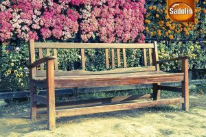 Elo_a_kerti_butorokkal